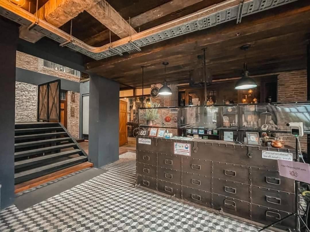 Px122 Dbest Hotel Нан Екстер'єр фото